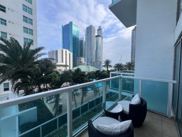 2 Story Loft Downtown Miami Exterior foto